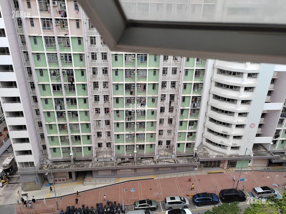 黄埔新村 售盘 3 房 , 3 浴室 360 平方尺