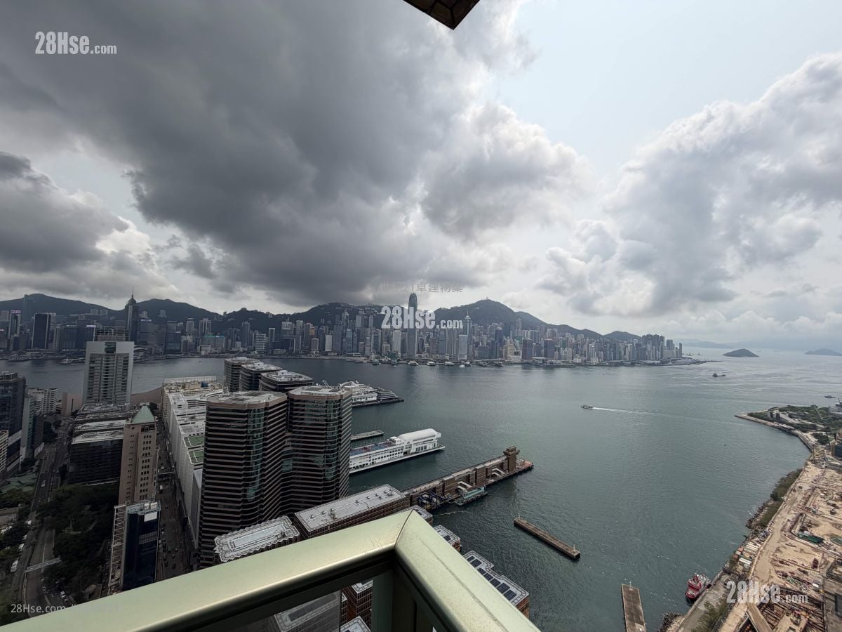 The Victoria Towers Rental 3 Bedrooms , 2 Bathrooms 821 ft²