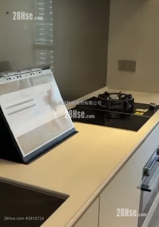 Grand Seasons Rental 2 Bedrooms , 1 Bathroom 435 ft²