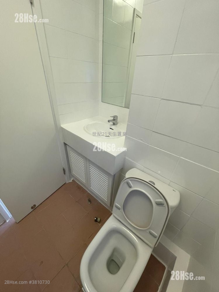 香港黄金海岸 租盘 3 房 , 2 浴室 685 平方尺