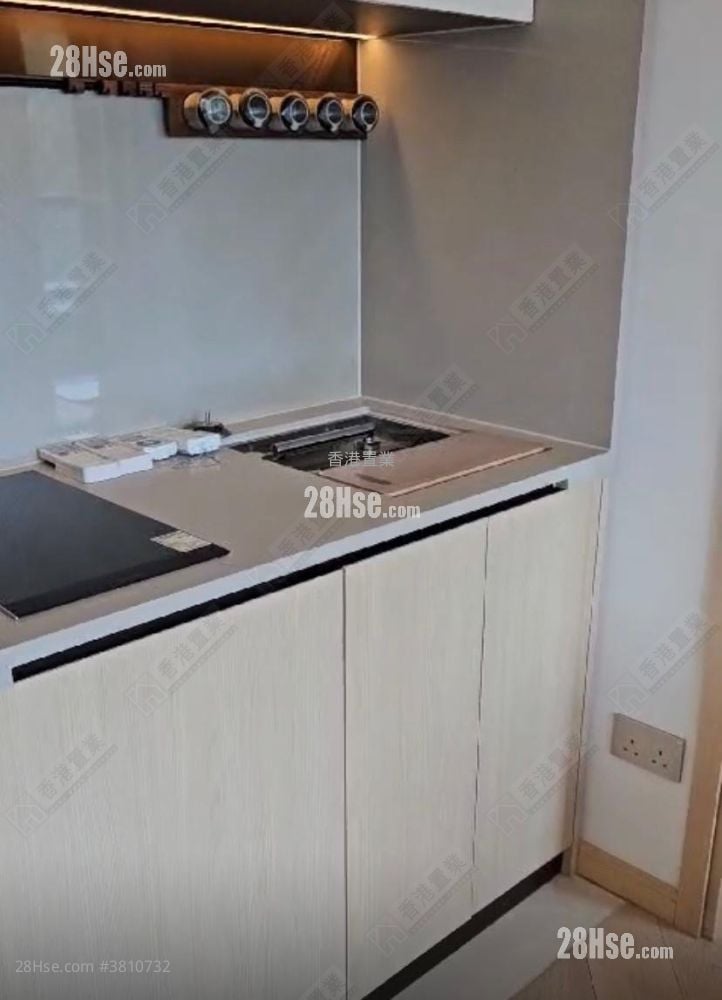 Manor Hill Sell 1 Bedroom , 1 Bathroom 300 ft²