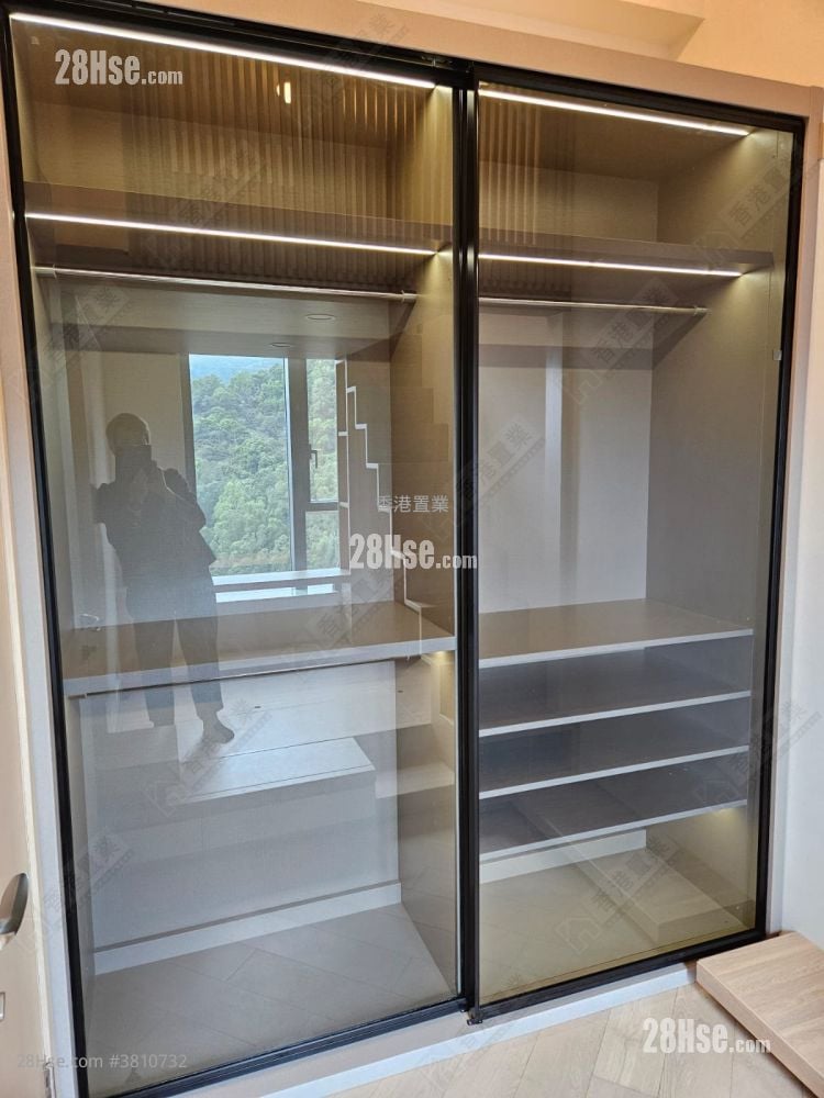 Manor Hill Sell 1 Bedroom , 1 Bathroom 300 ft²