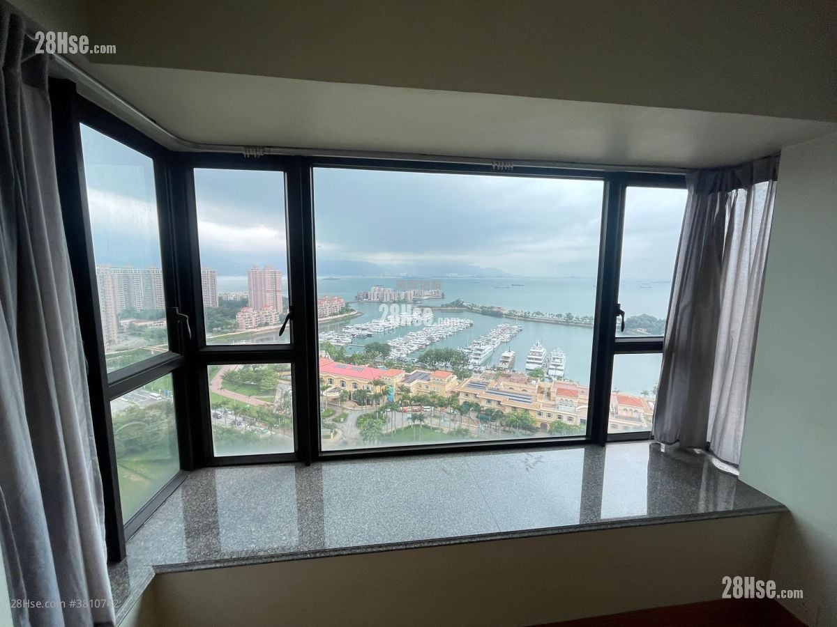 Aegean Coast Rental 2 Bedrooms , 1 Bathroom 549 ft²