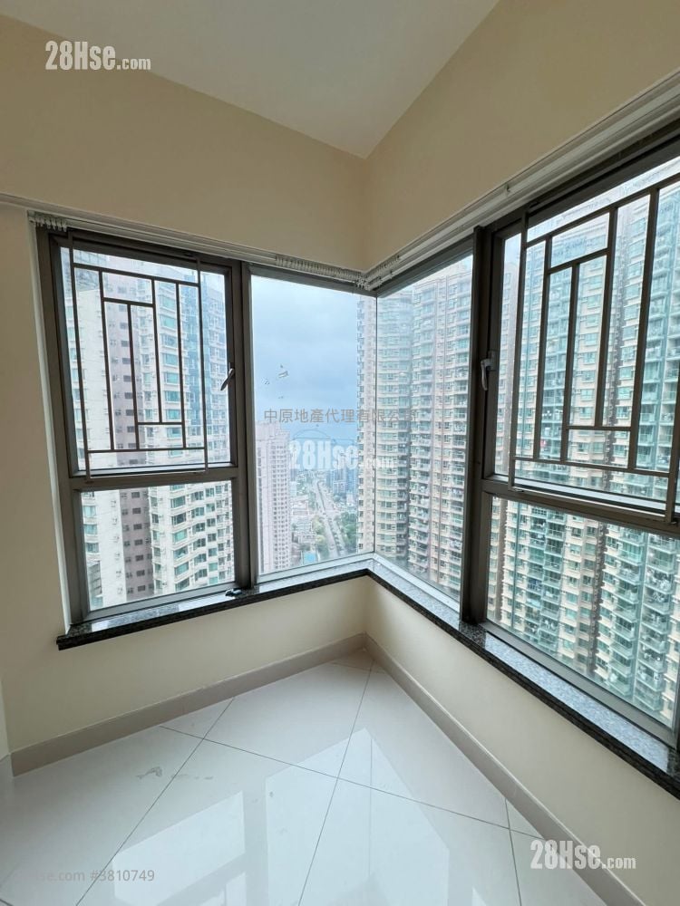Tseung Kwan O Plaza Sell 3 Bedrooms , 1 Bathroom 517 ft²