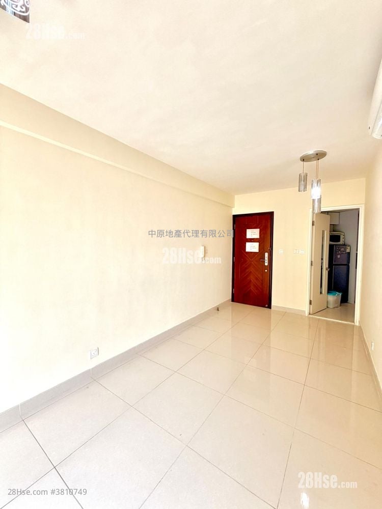 Tseung Kwan O Plaza Sell 3 Bedrooms , 1 Bathroom 517 ft²