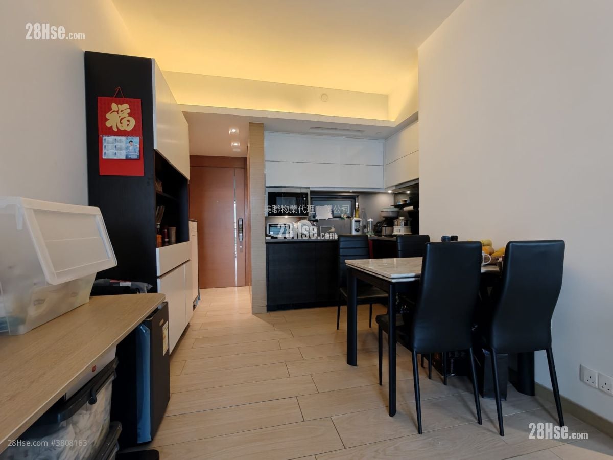 峻峦 售盘 1 房 407 平方尺