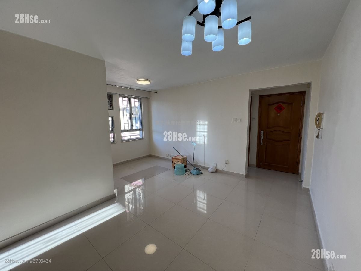 愉田苑 售盘 3 房 , 1 浴室 548 平方尺