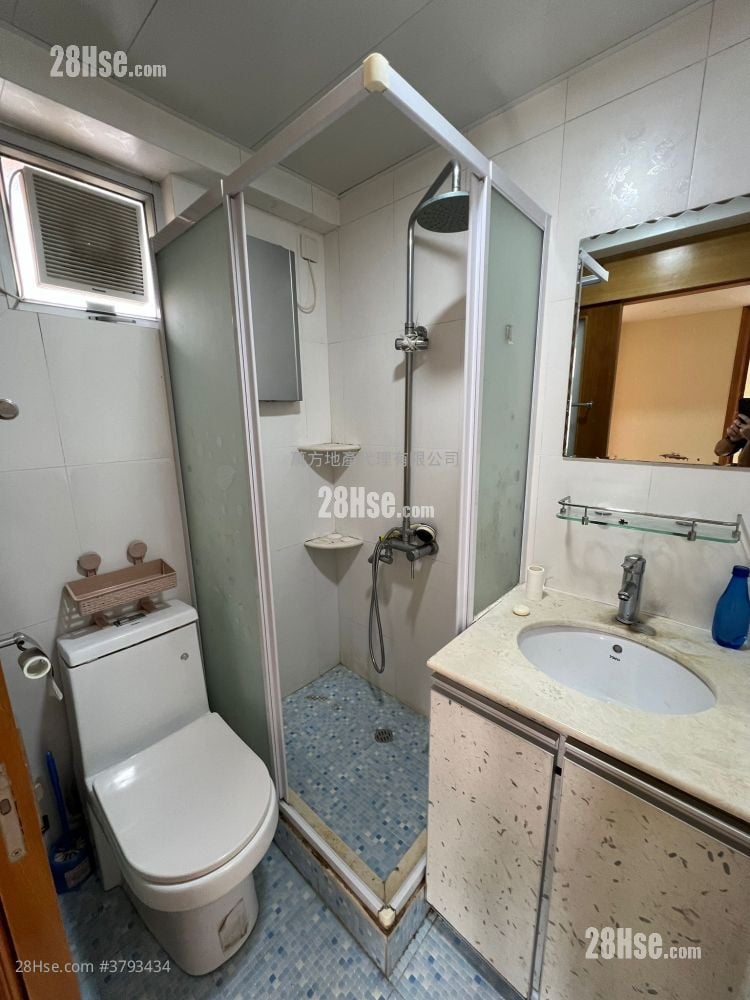 愉田苑 售盘 3 房 , 1 浴室 548 平方尺