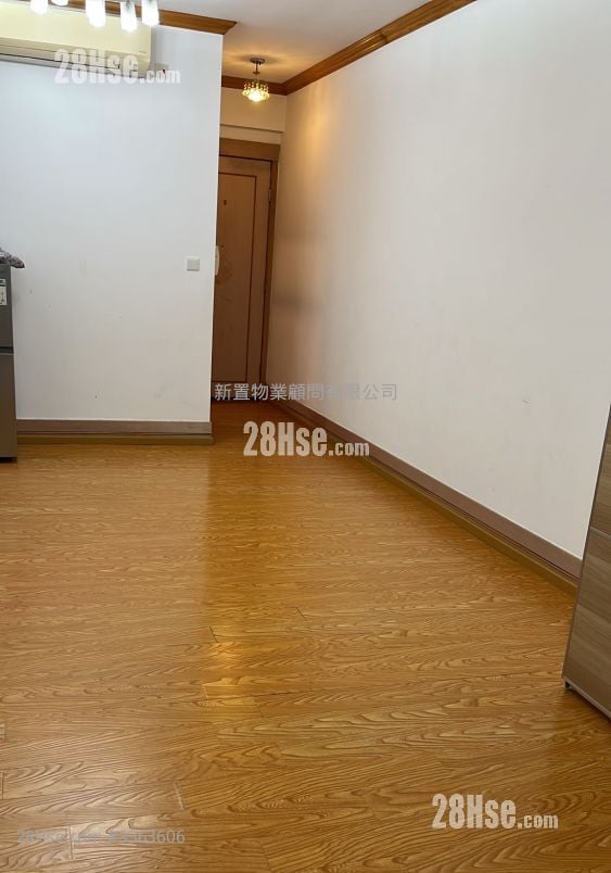 The Orchards Sell 3 Bedrooms , 2 Bathrooms 752 ft²