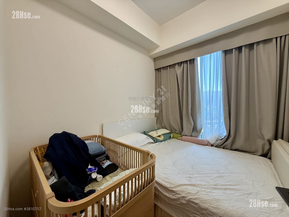 The Arles Rental 3 Bedrooms , 2 Bathrooms 945 ft²