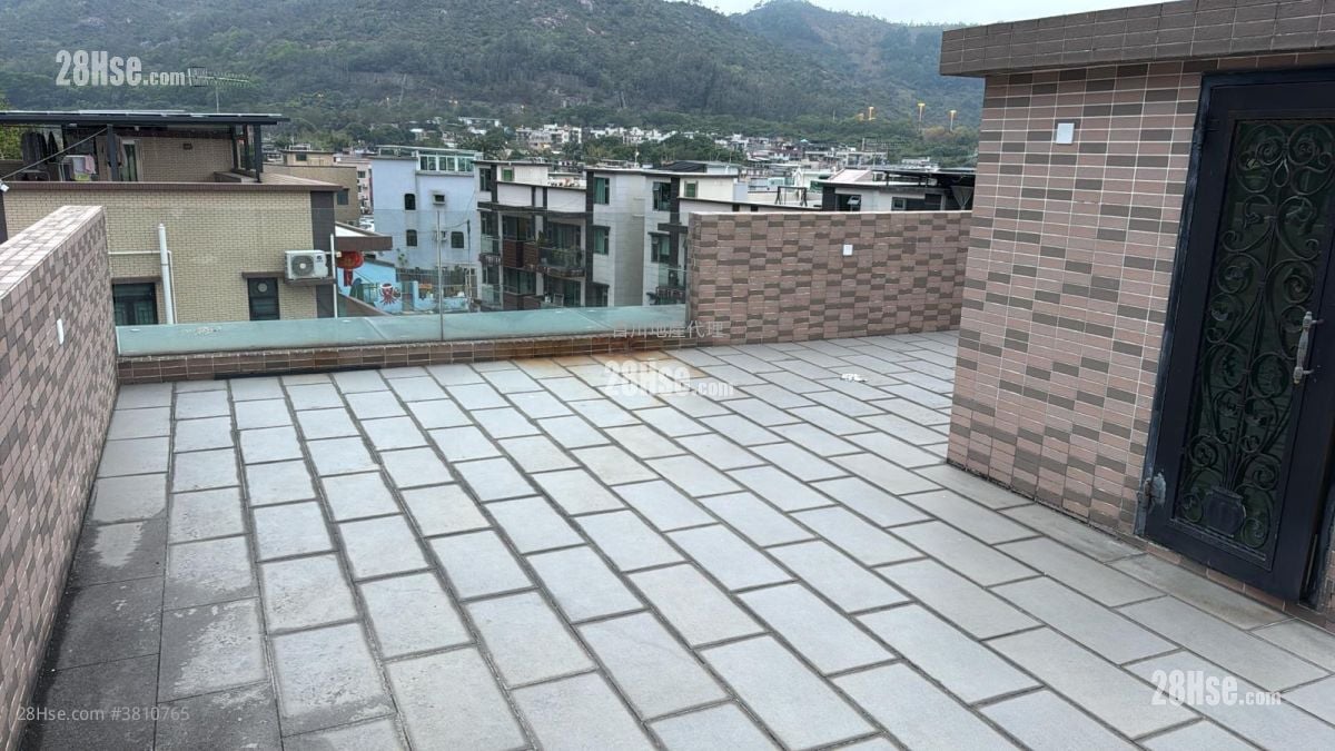 村屋 售盘 3 房 , 1 浴室 680 平方尺