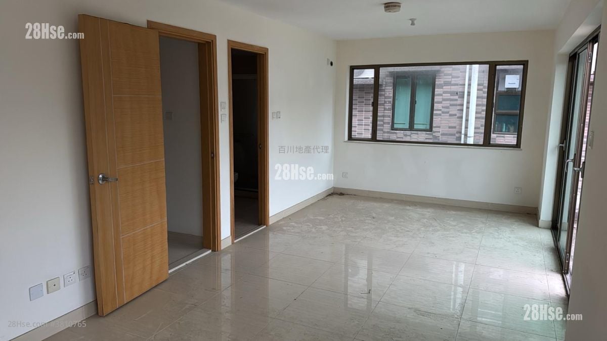 村屋 售盘 3 房 , 1 浴室 680 平方尺