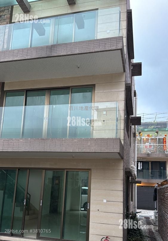 村屋 售盘 3 房 , 1 浴室 680 平方尺