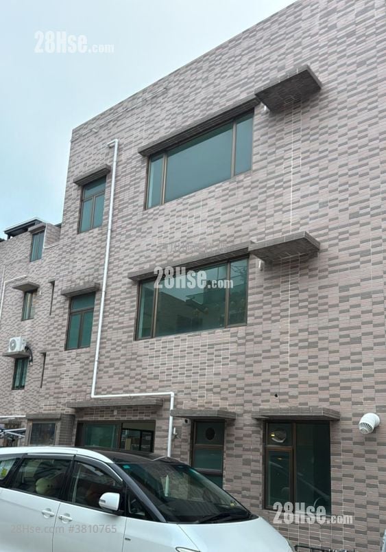 村屋 售盘 3 房 , 1 浴室 680 平方尺