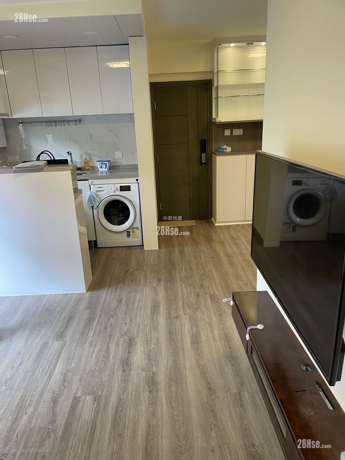 Waldorf Garden Sell 2 Bedrooms , 1 Bathroom 410 ft²