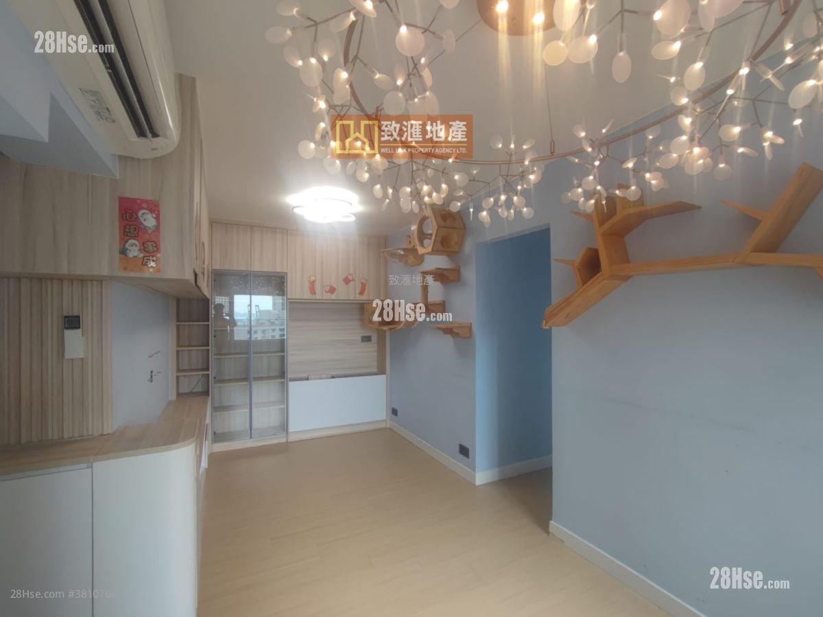 Yuet Lai Court Sell 3 Bedrooms 520 ft²