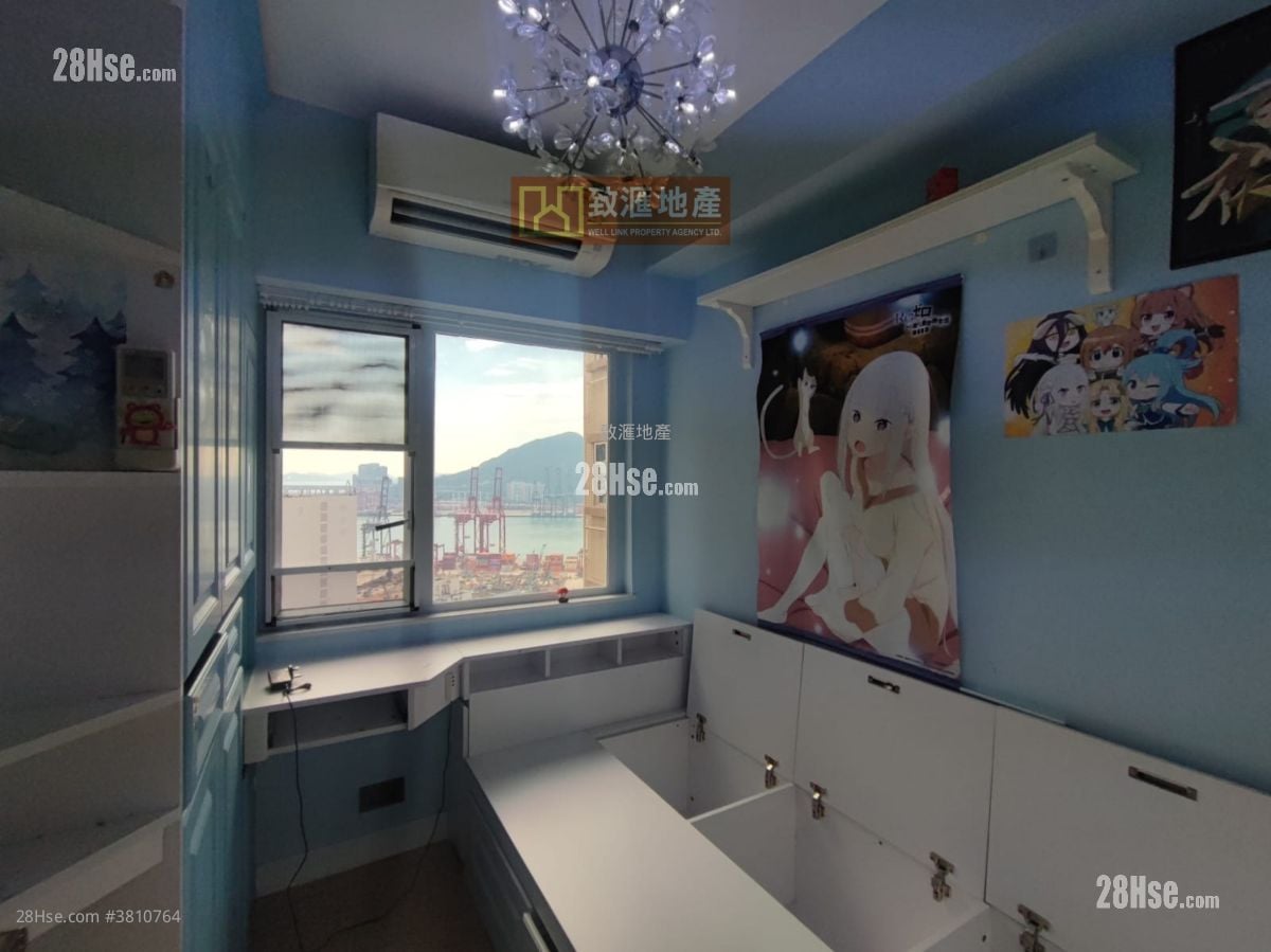 Yuet Lai Court Sell 3 Bedrooms 520 ft²