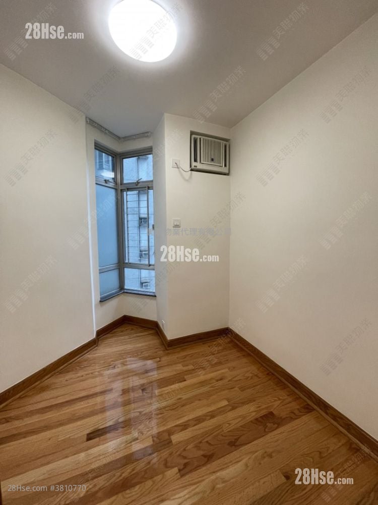 Laguna City Sell 3 Bedrooms , 2 Bathrooms 661 ft²