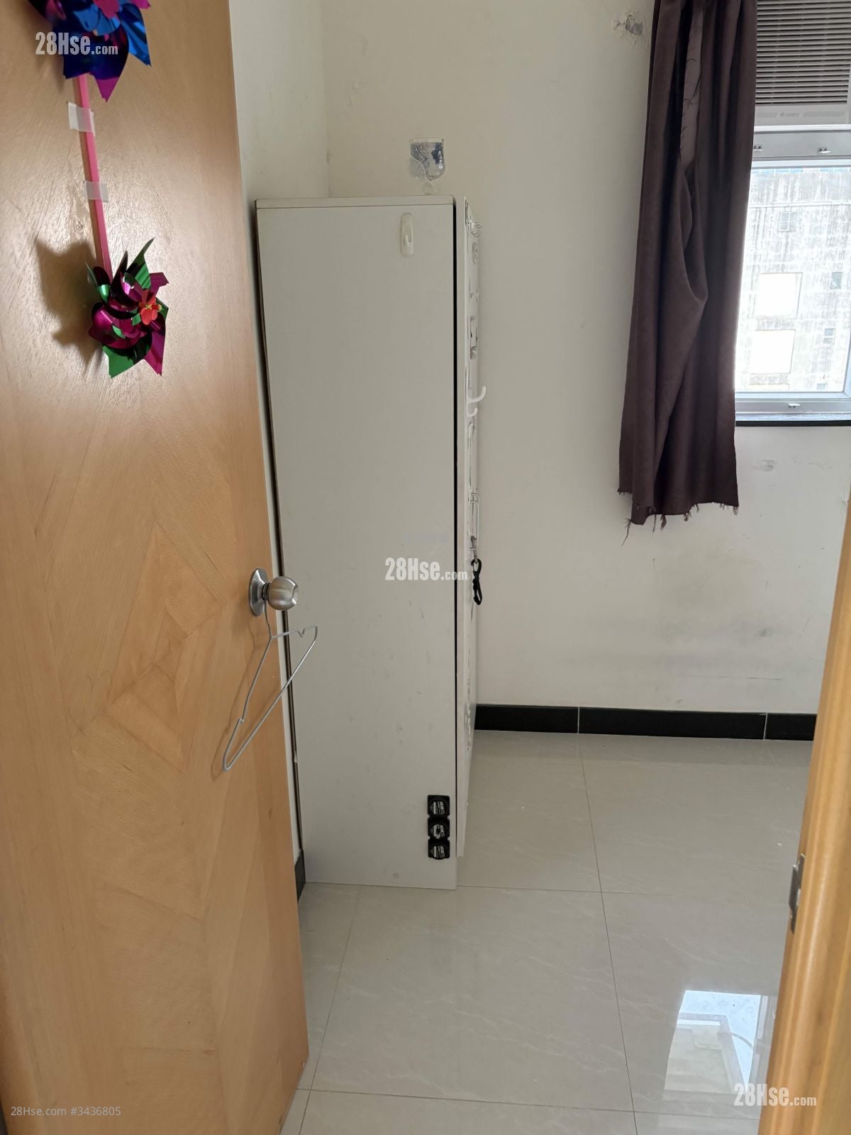 Man Ying Building Rental 2 Bedrooms , 1 Bathroom 200 ft²