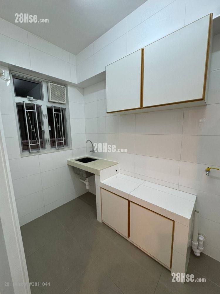 厨房: 广荣楼 租盘 2 房 , 1 浴室 631 平方尺