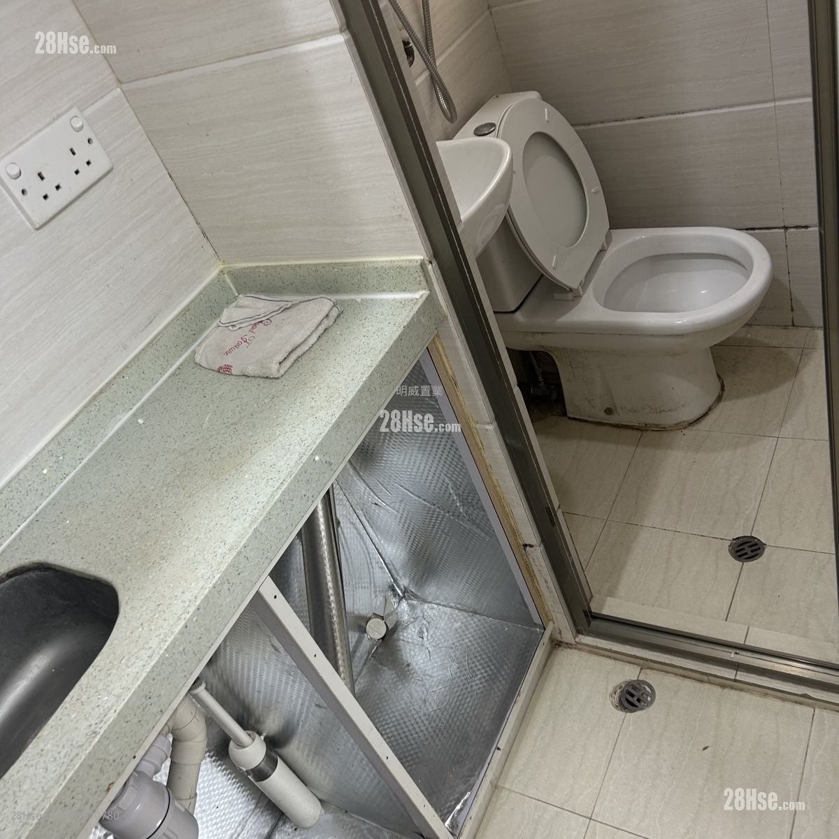 達明大廈 租盤 403 平方呎