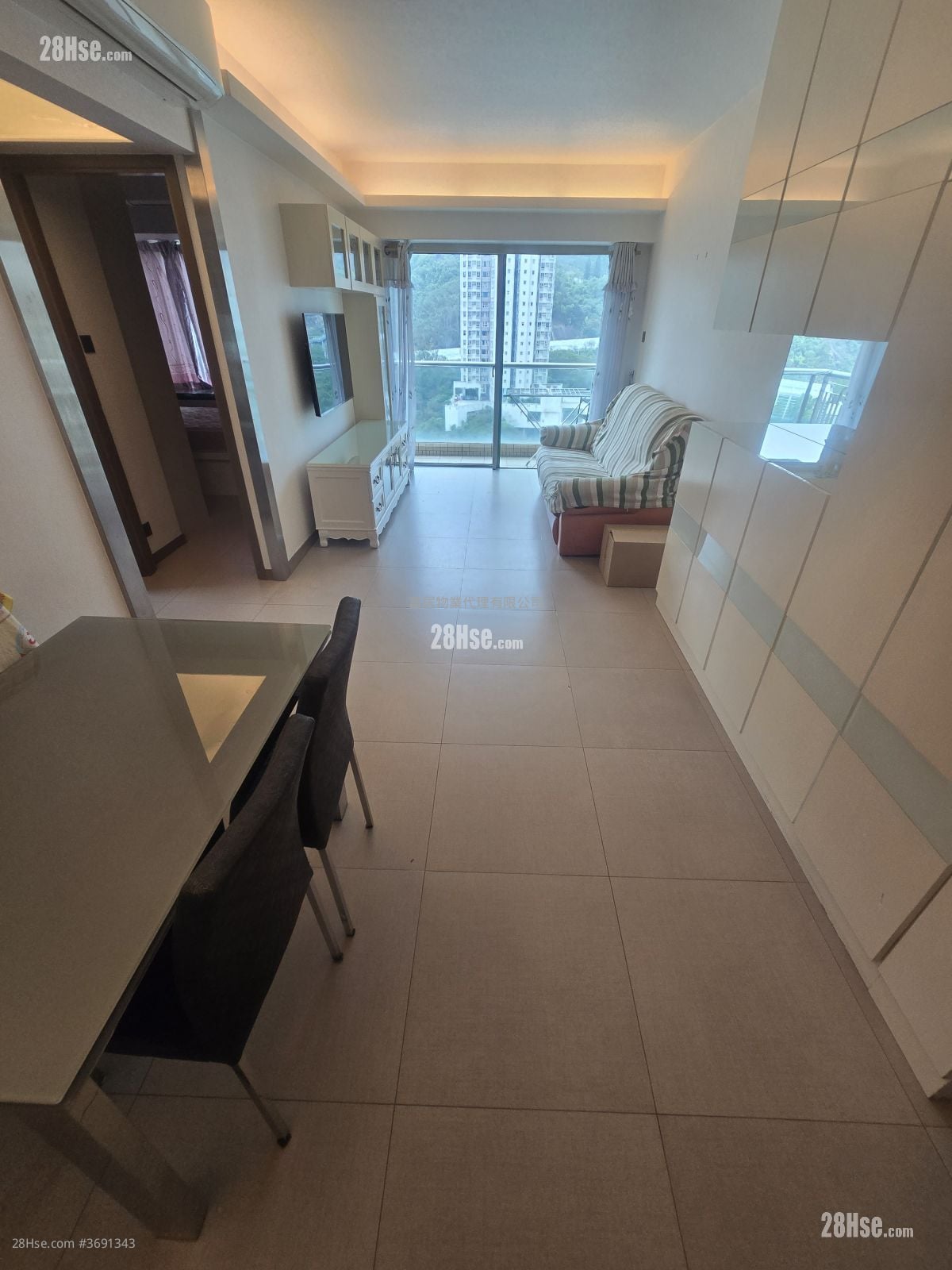 Bellagio Sell 2 Bedrooms , 1 Bathroom 575 ft²