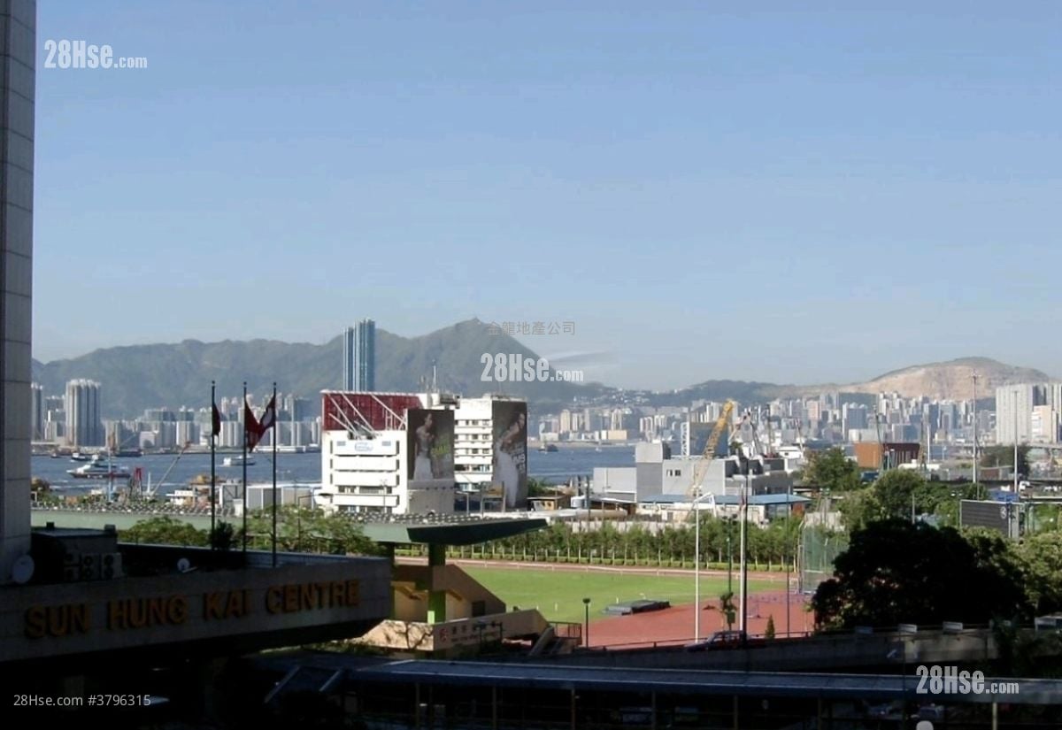 City Centre Building Rental 1 Bedroom , 1 Bathroom 335 ft²