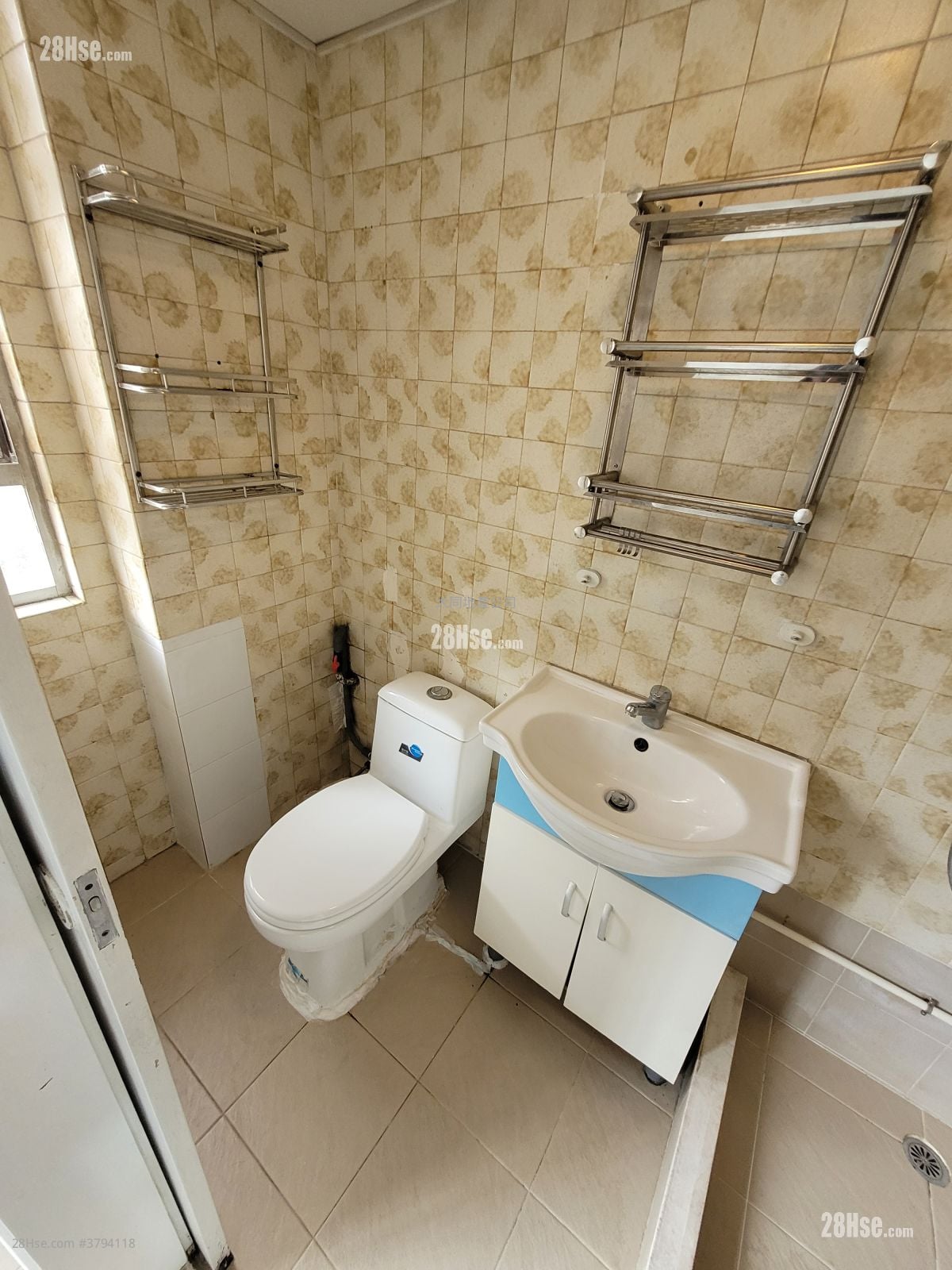 大同新村 租盘 1 房 274 平方尺