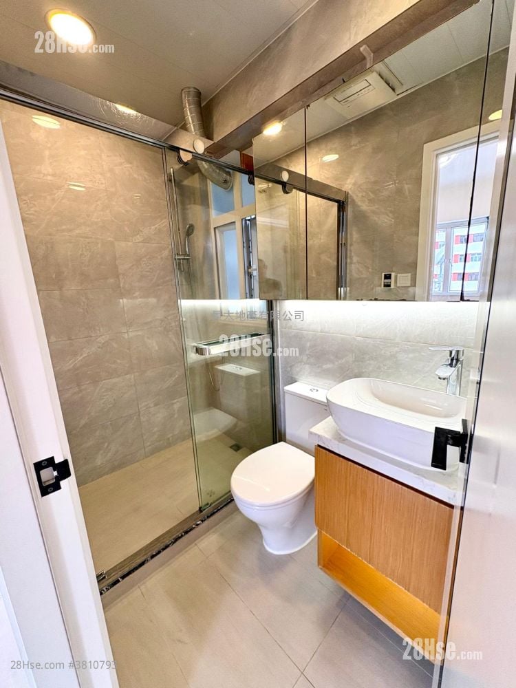 金威楼 售盘 2 房 , 1 浴室 353 平方尺