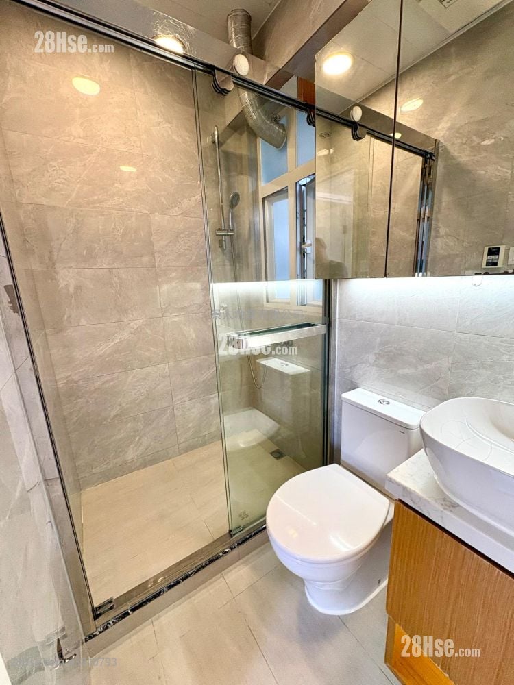 金威楼 售盘 2 房 , 1 浴室 353 平方尺