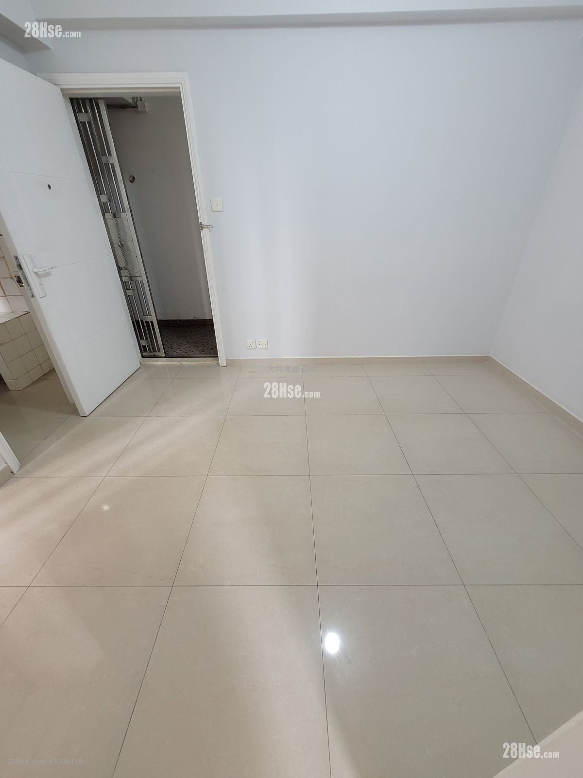 大同新村 租盘 1 房 274 平方尺