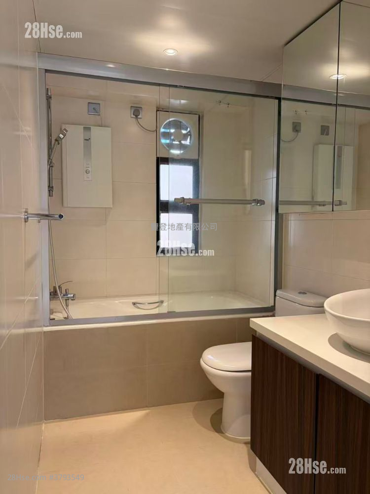 Tycoon Court Rental 2 Bedrooms , 1 Bathroom 839 ft²