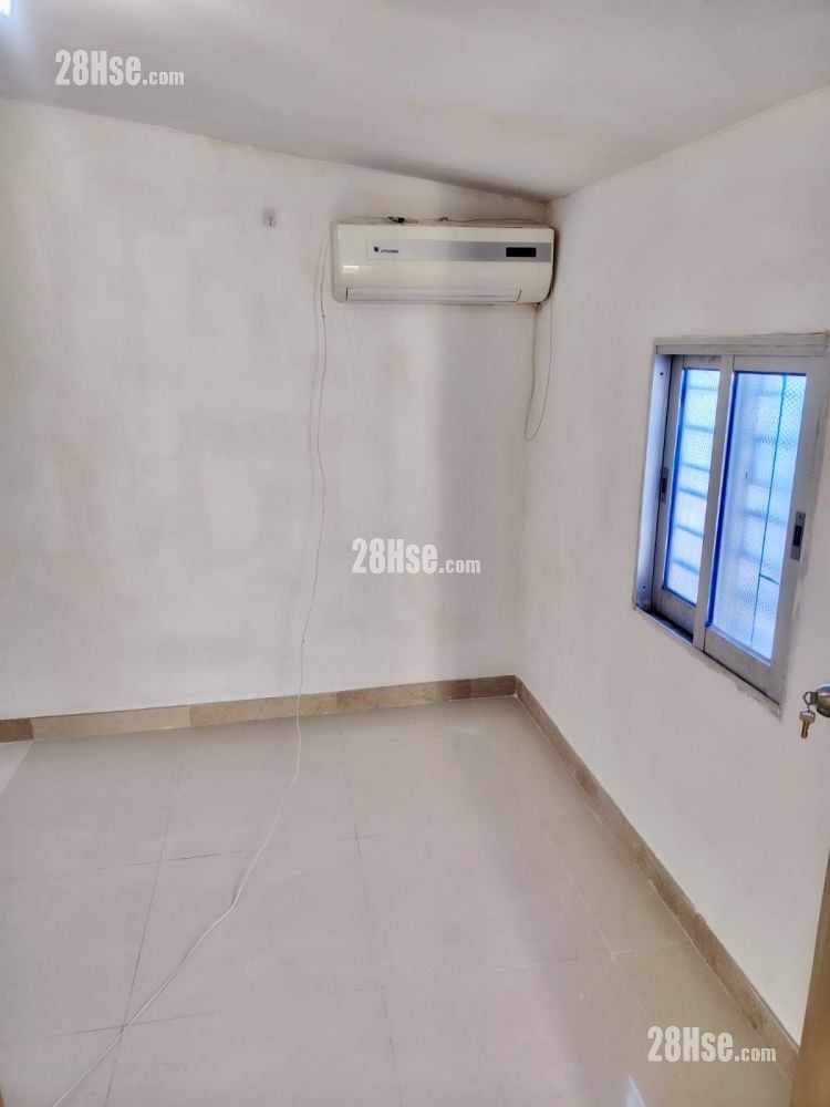 村屋 租盤 開放式間隔 , 1 浴室 300 平方呎