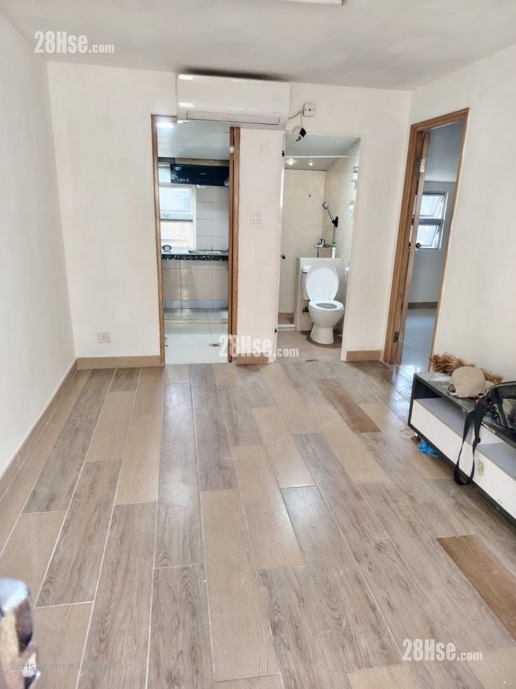 村屋 租盤 開放式間隔 , 1 浴室 300 平方呎