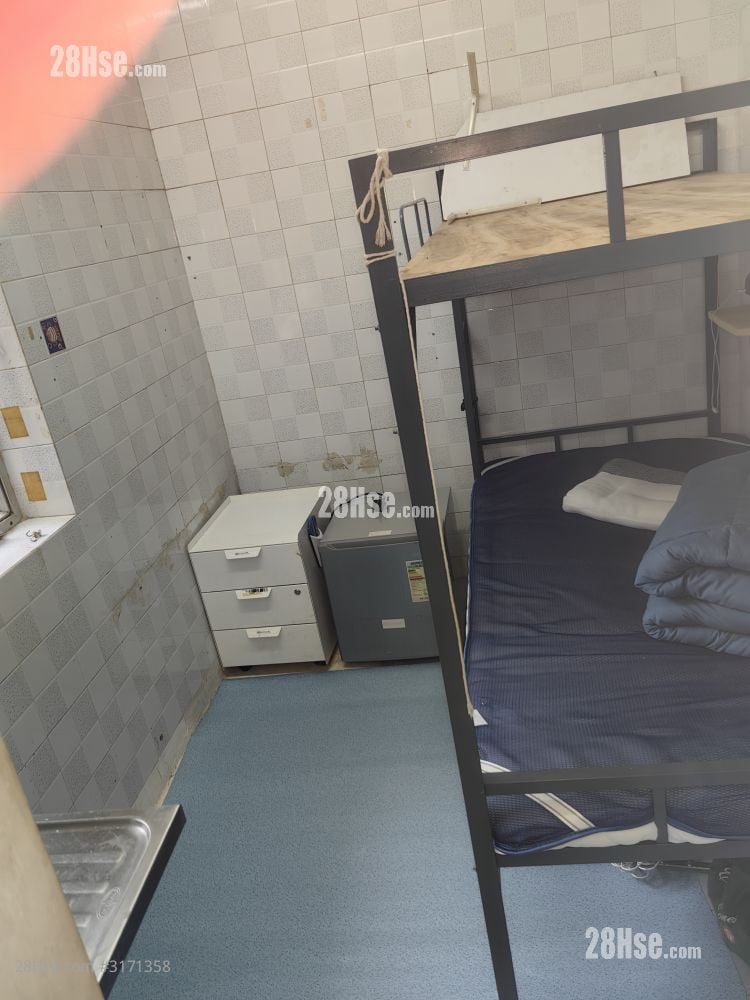 Jordan Rental 90 ft²