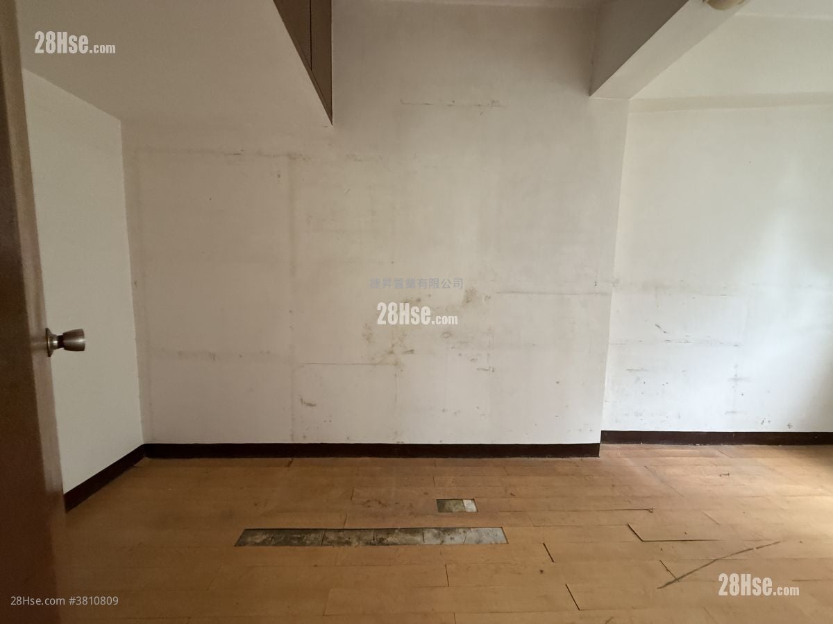 七喜大厦 售盘 4 房 , 1 浴室 760 平方尺