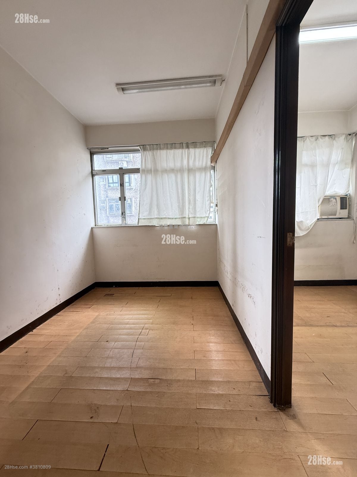 七喜大厦 售盘 4 房 , 1 浴室 760 平方尺