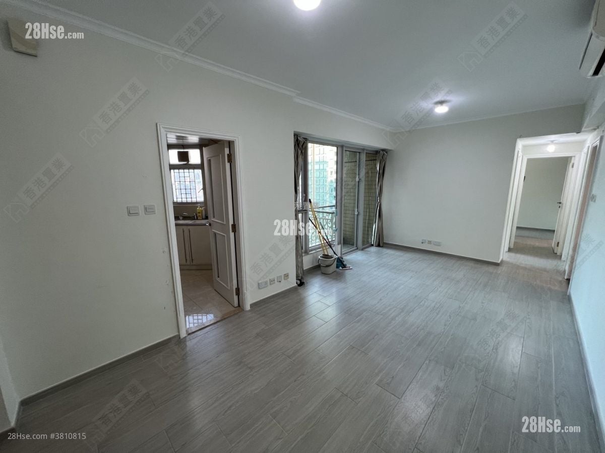 泓景台 租盘 3 房 , 2 浴室 676 平方尺