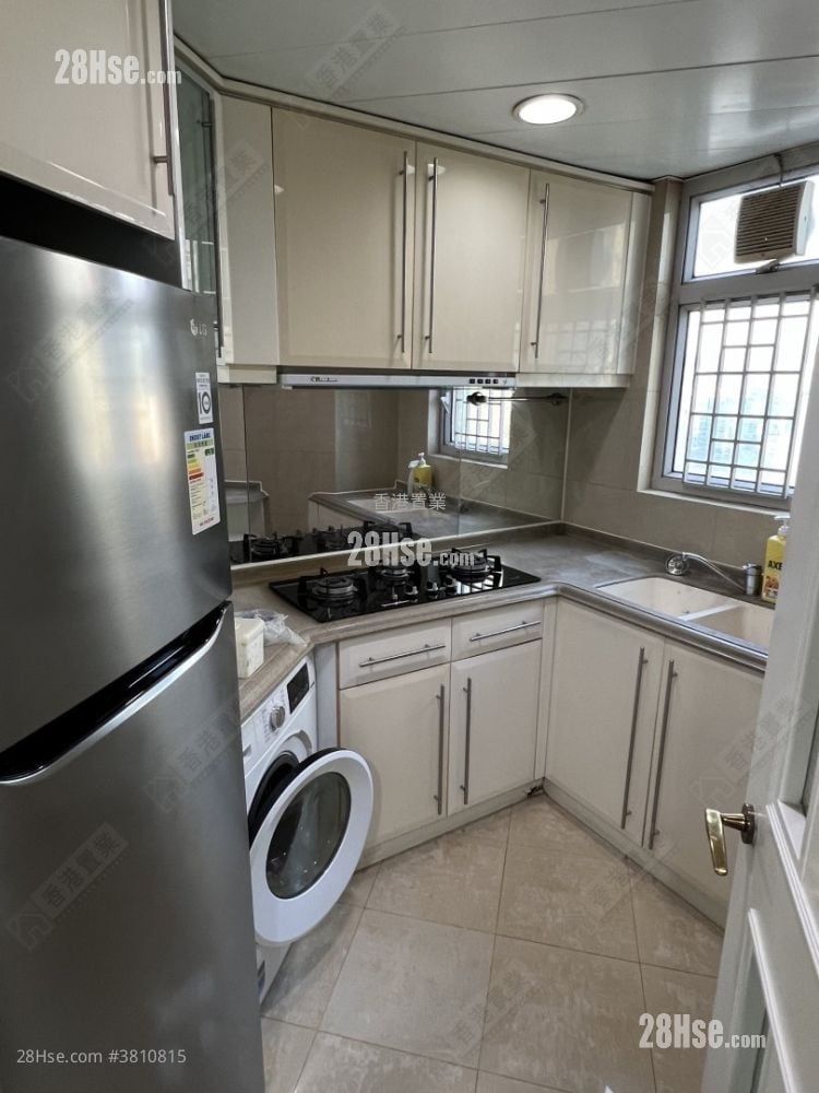 泓景台 租盘 3 房 , 2 浴室 676 平方尺