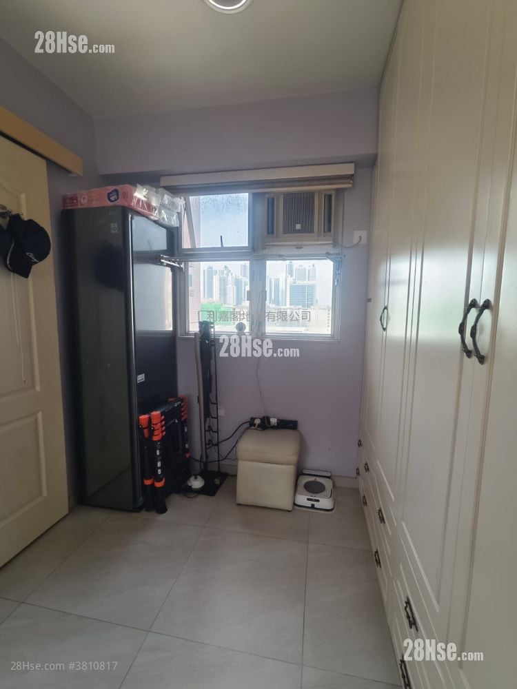 No.238 Fuk Wing Sell 2 Bedrooms , 1 Bathroom 343 ft²