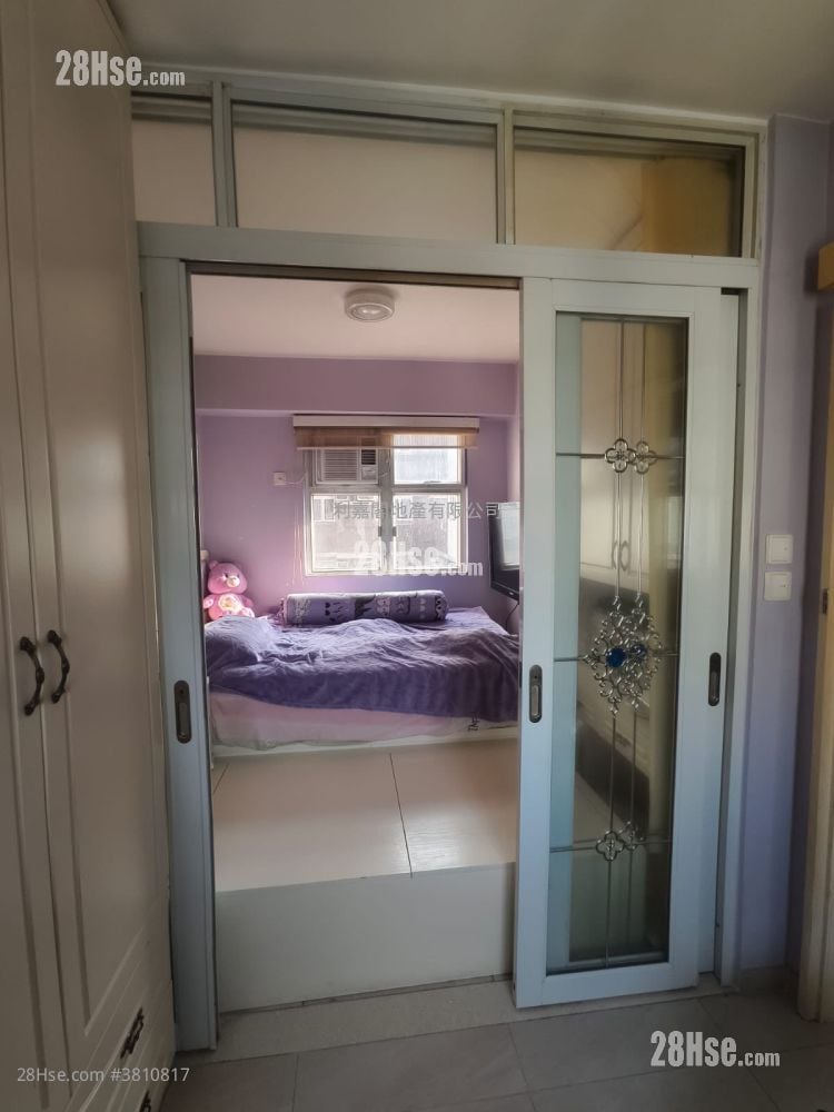No.238 Fuk Wing Sell 2 Bedrooms , 1 Bathroom 343 ft²