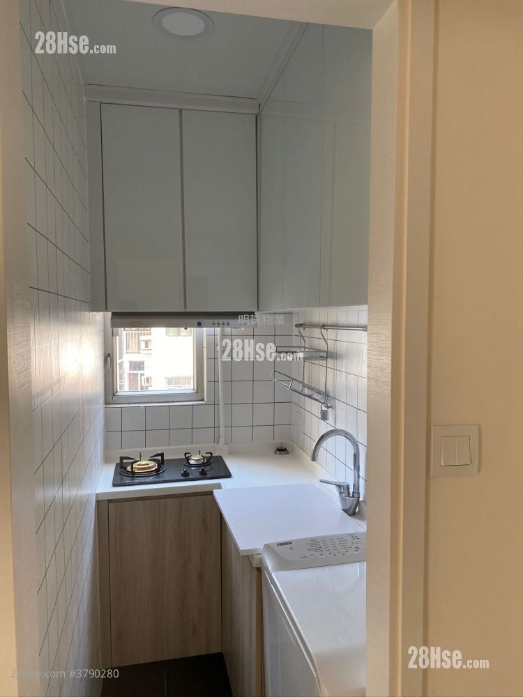 Antung Building Rental 2 Bedrooms , 1 Bathroom 279 ft²