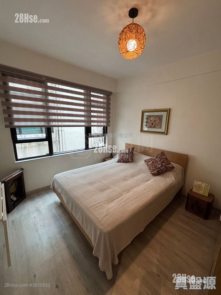 倚龙山庄 售盘 3 房 , 3 浴室 1,551 平方尺