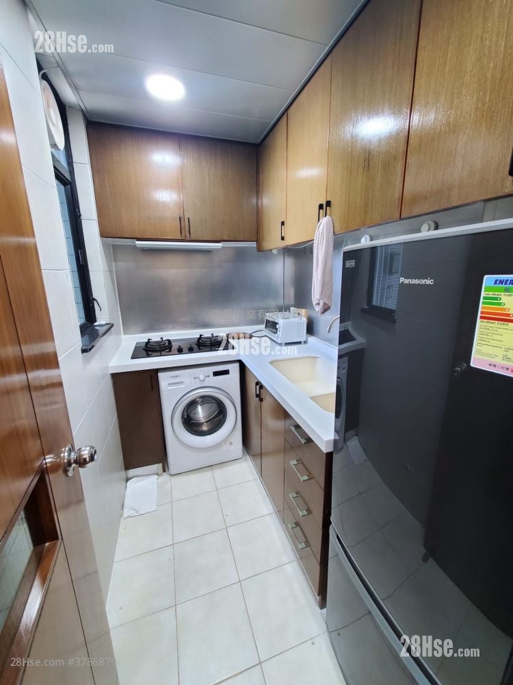 御皇台 租盘 2 房 , 1 浴室 400 平方尺