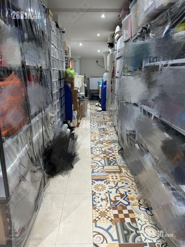 伯爵园 售盘 4 房 1,324 平方尺