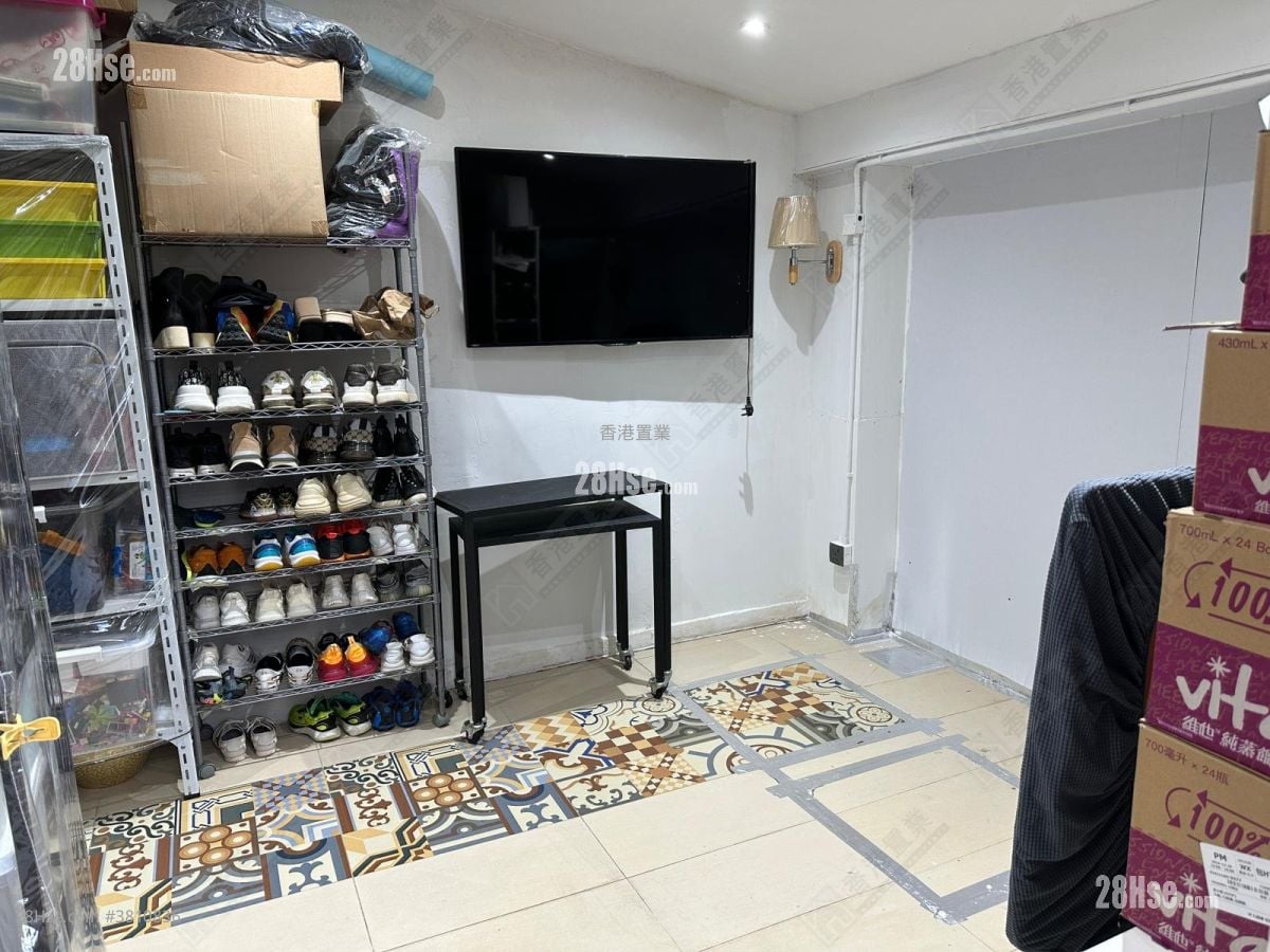 伯爵园 售盘 4 房 1,324 平方尺