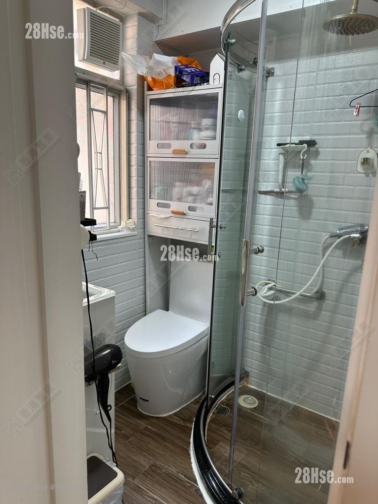 伯爵园 售盘 4 房 1,324 平方尺