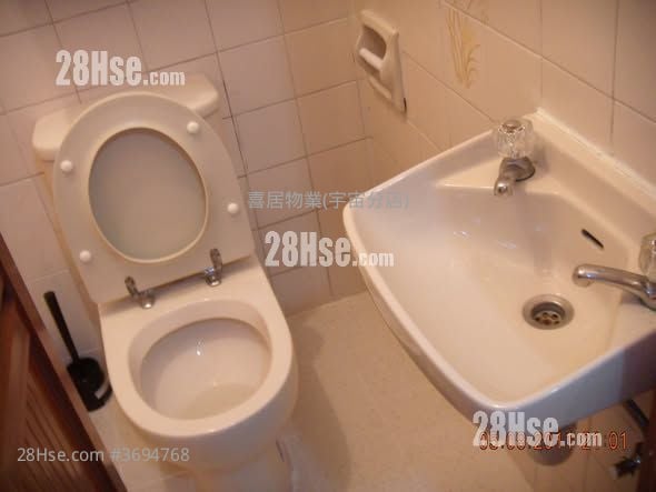 耀輝大廈 租盤 2 房 , 1 浴室 229 平方呎