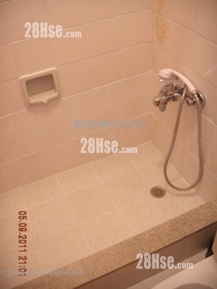 耀輝大廈 租盤 2 房 , 1 浴室 229 平方呎