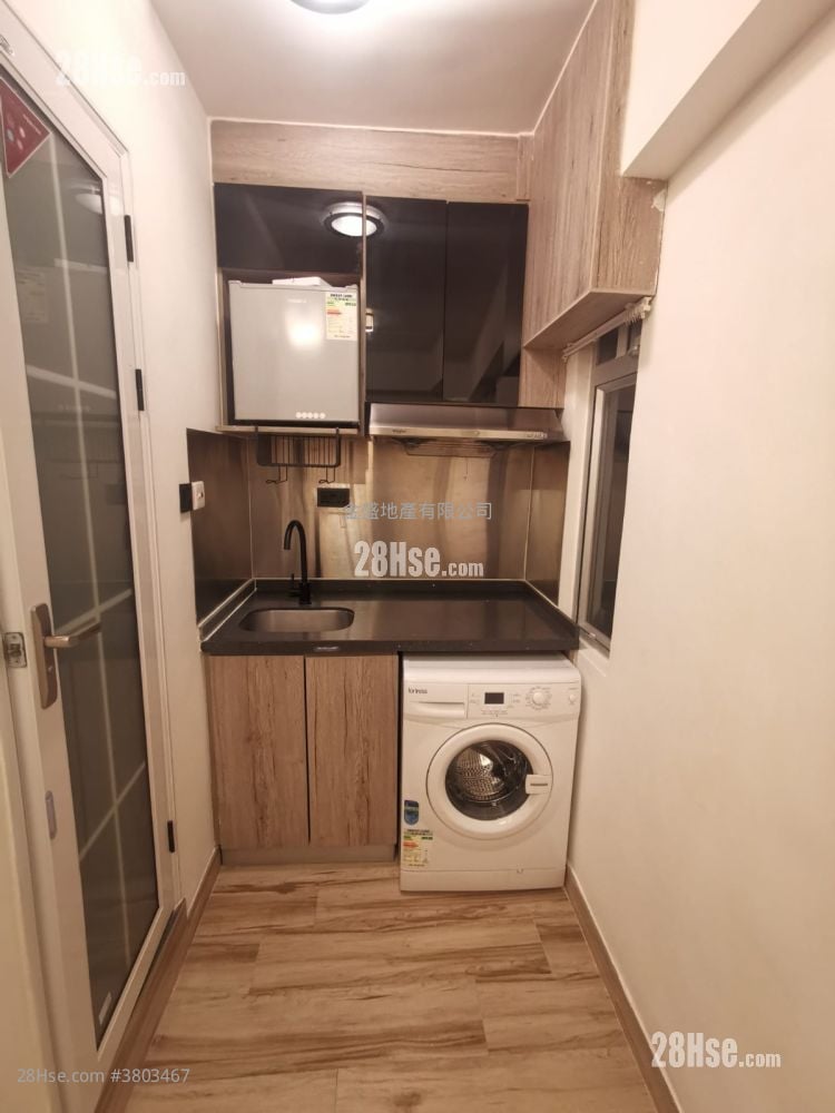 Chinese Mansion Rental 1 Bathroom 120 ft²